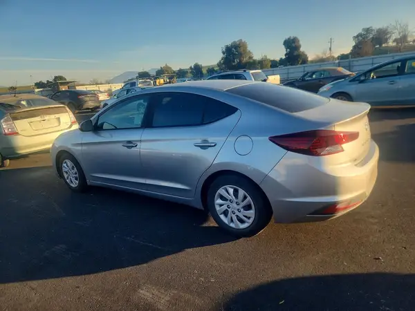 5NPD74LFXLH602982 2020 HYUNDAI ELANTRA - Image 2