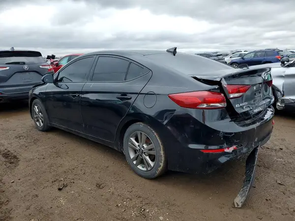 5NPD84F7JH281865 2018 HYUNDAI ELANTRA - Image 2