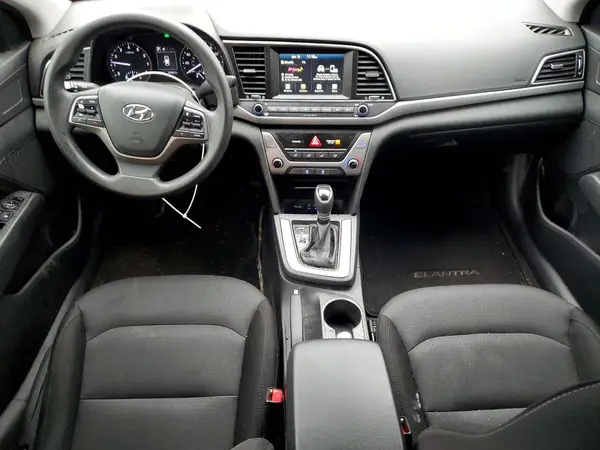 5NPD84F7JH281865 2018 HYUNDAI ELANTRA - Image 8