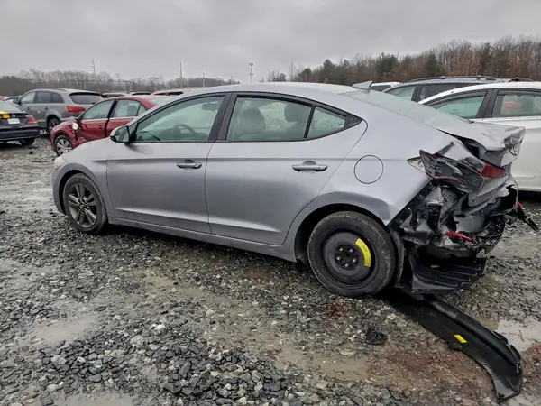 5NPD84LF0HH000211 2017 HYUNDAI ELANTRA - Image 2