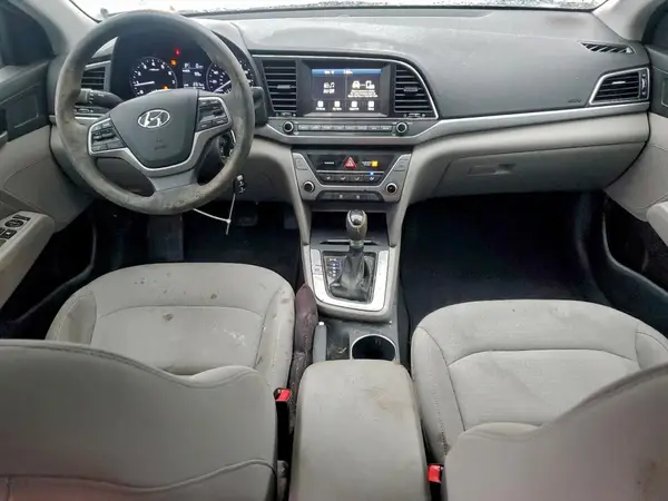 5NPD84LF0HH000211 2017 HYUNDAI ELANTRA - Image 8