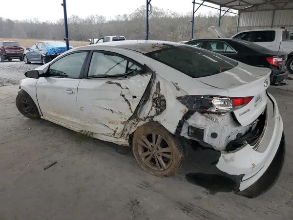 5NPD84LF0HH001102 2017 HYUNDAI ELANTRA - Image 2