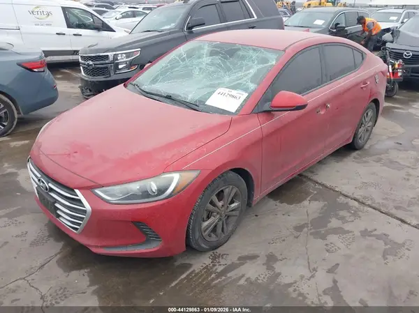 5NPD84LF0HH002265 2017 HYUNDAI ELANTRA - Image 2
