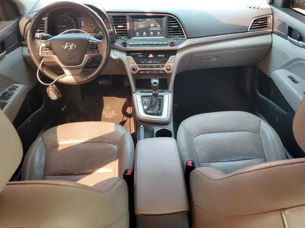 5NPD84LF0HH004162 2017 HYUNDAI ELANTRA - Image 8