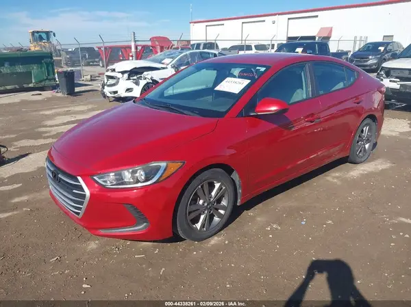 5NPD84LF0HH004176 2017 HYUNDAI ELANTRA - Image 2