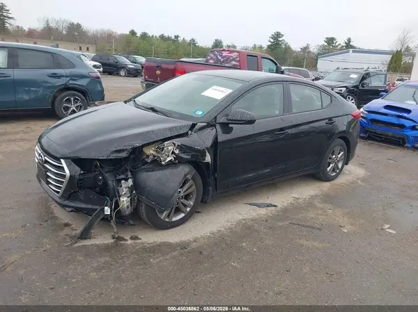 5NPD84LF0HH005814 2017 HYUNDAI ELANTRA - Image 2
