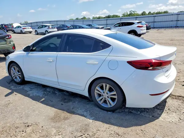 5NPD84LF0HH009569 2017 HYUNDAI ELANTRA - Image 2