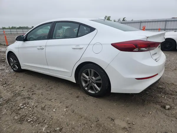5NPD84LF0HH011421 2017 HYUNDAI ELANTRA - Image 2