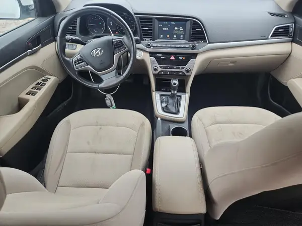 5NPD84LF0HH011421 2017 HYUNDAI ELANTRA - Image 8