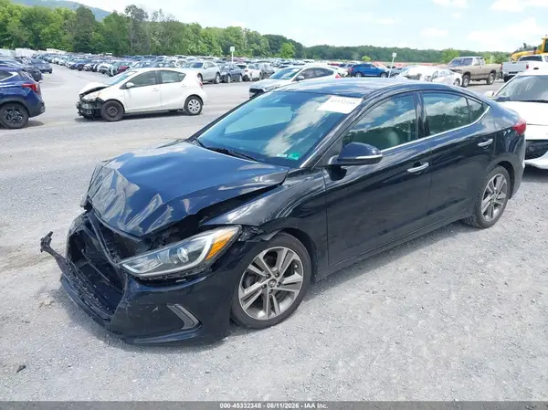 5NPD84LF0HH013976 2017 HYUNDAI ELANTRA - Image 2