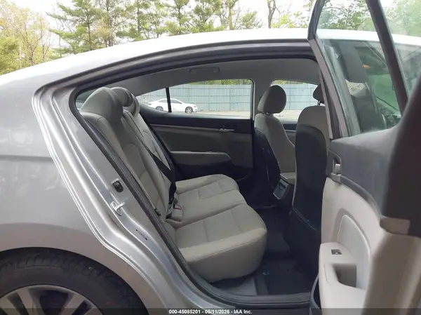 5NPD84LF0HH015274 2017 HYUNDAI ELANTRA - Image 8