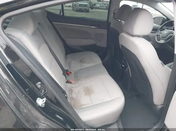 5NPD84LF0HH016084 2017 HYUNDAI ELANTRA - Image 8
