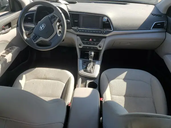 5NPD84LF0HH018949 2017 HYUNDAI ELANTRA - Image 8
