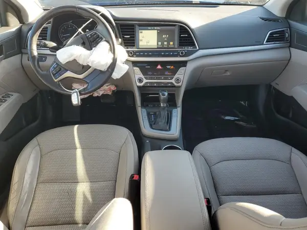 5NPD84LF0HH022970 2017 HYUNDAI ELANTRA - Image 8