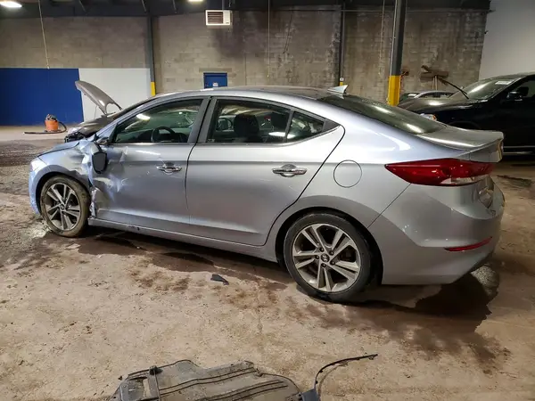 5NPD84LF0HH026498 2017 HYUNDAI ELANTRA - Image 2