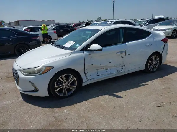 5NPD84LF0HH027540 2017 HYUNDAI ELANTRA - Image 2