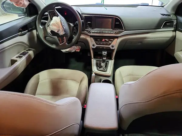 5NPD84LF0HH028025 2017 HYUNDAI ELANTRA - Image 8