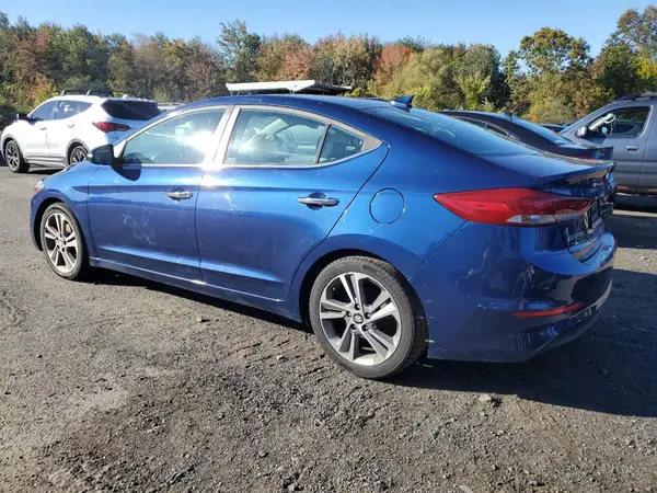 5NPD84LF0HH028042 2017 HYUNDAI ELANTRA - Image 2