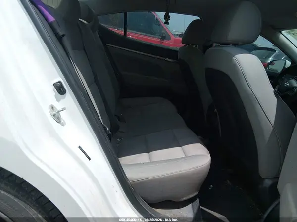 5NPD84LF0HH028462 2017 HYUNDAI ELANTRA - Image 8