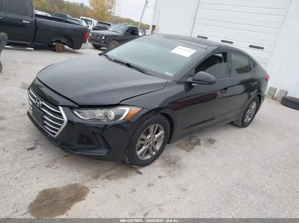 5NPD84LF0HH029479 2017 HYUNDAI ELANTRA - Image 2