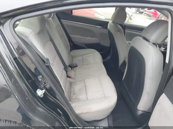 5NPD84LF0HH029479 2017 HYUNDAI ELANTRA - Image 8