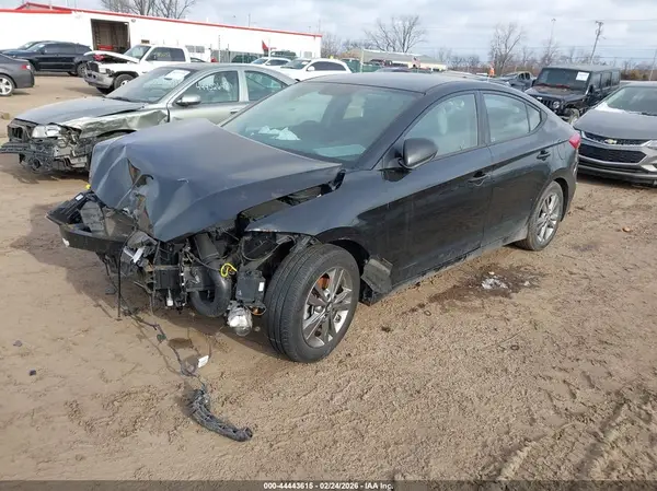 5NPD84LF0HH032236 2017 HYUNDAI ELANTRA - Image 2