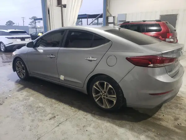 5NPD84LF0HH033032 2017 HYUNDAI ELANTRA - Image 2