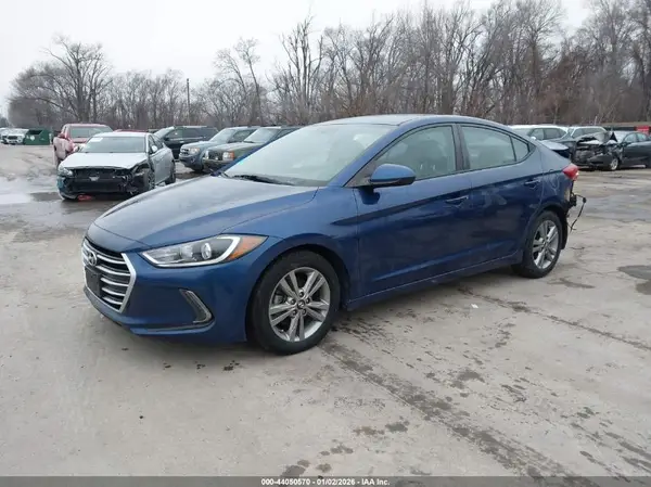 5NPD84LF0HH034438 2017 HYUNDAI ELANTRA - Image 2