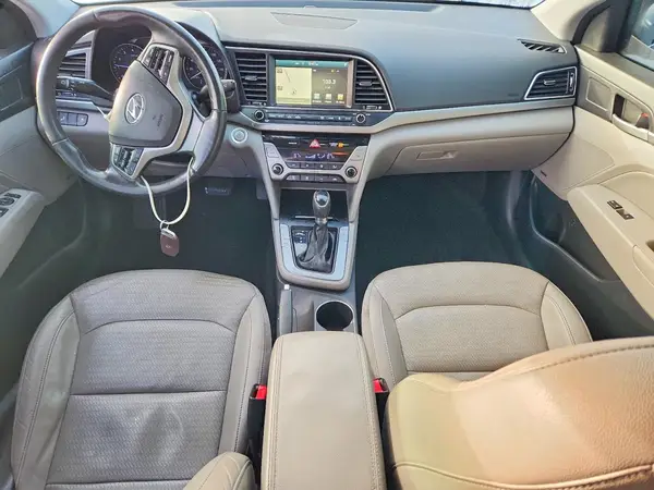 5NPD84LF0HH035394 2017 HYUNDAI ELANTRA - Image 8