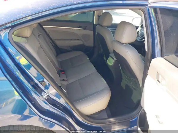 5NPD84LF0HH036030 2017 HYUNDAI ELANTRA - Image 8