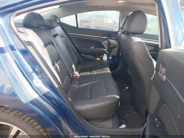 5NPD84LF0HH037100 2017 HYUNDAI ELANTRA - Image 8