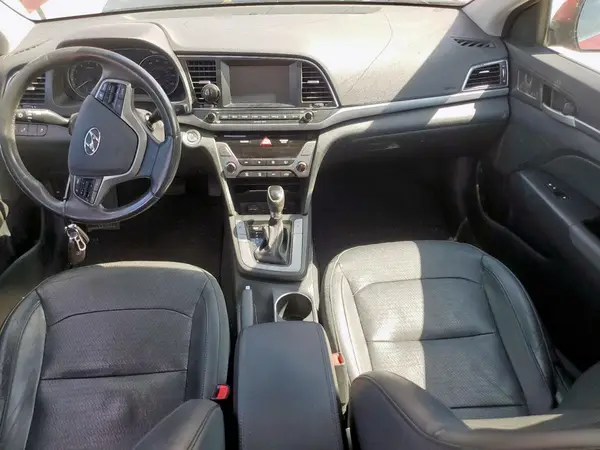 5NPD84LF0HH038246 2017 HYUNDAI ELANTRA - Image 8