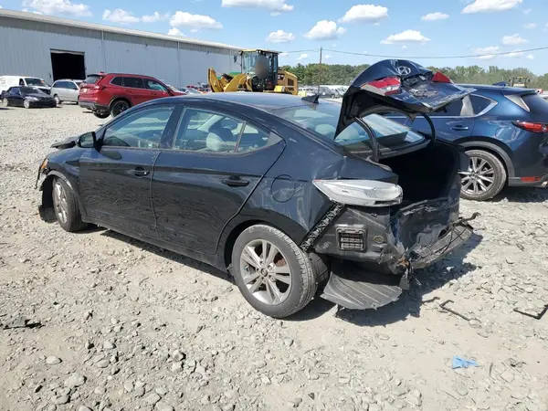5NPD84LF0HH038263 2017 HYUNDAI ELANTRA - Image 2