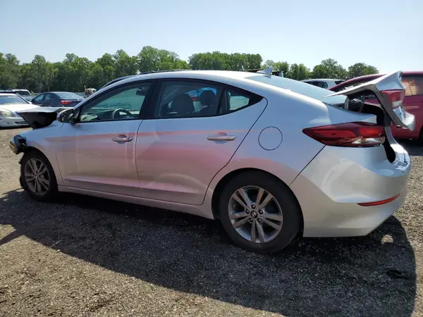 5NPD84LF0HH038330 2017 HYUNDAI ELANTRA - Image 2