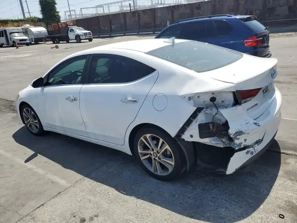 5NPD84LF0HH038344 2017 HYUNDAI ELANTRA - Image 2