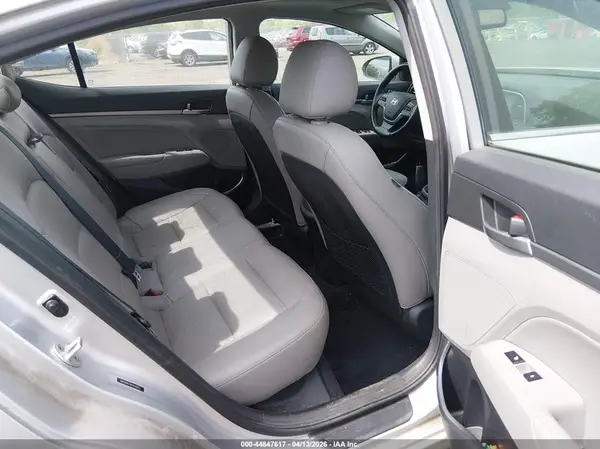 5NPD84LF0HH038893 2017 HYUNDAI ELANTRA - Image 8