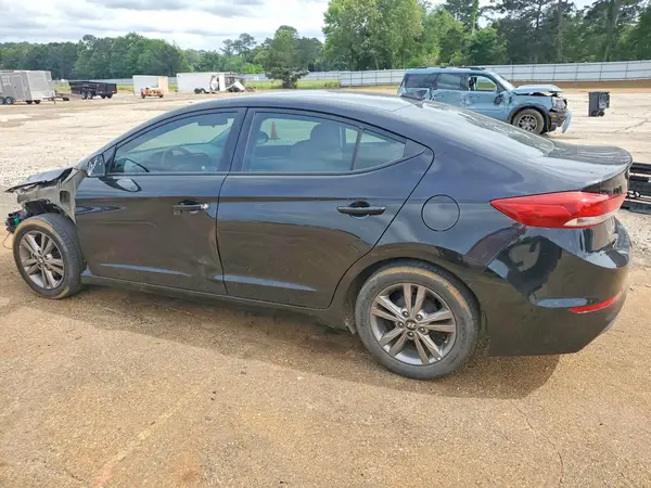 5NPD84LF0HH039641 2017 HYUNDAI ELANTRA - Image 2