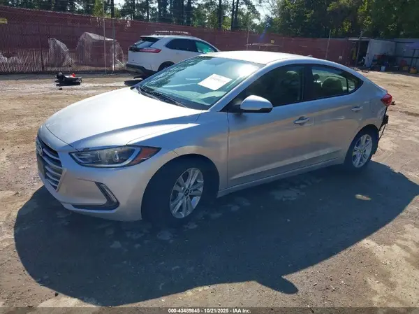 5NPD84LF0HH040188 2017 HYUNDAI ELANTRA - Image 2