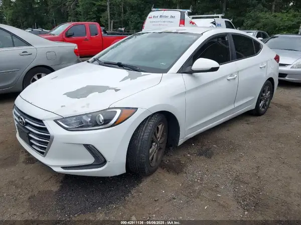 5NPD84LF0HH040305 2017 HYUNDAI ELANTRA - Image 2
