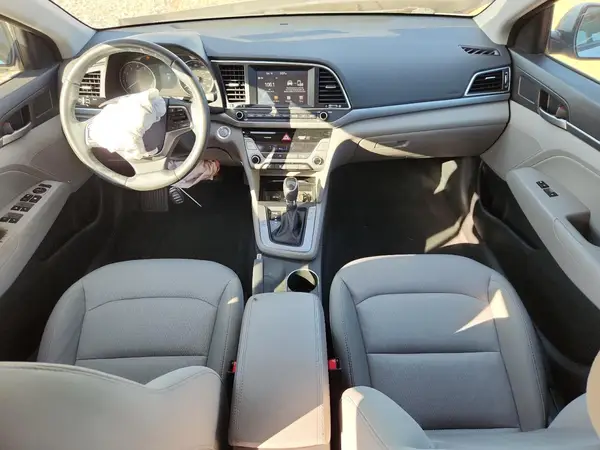 5NPD84LF0HH041650 2017 HYUNDAI ELANTRA - Image 8