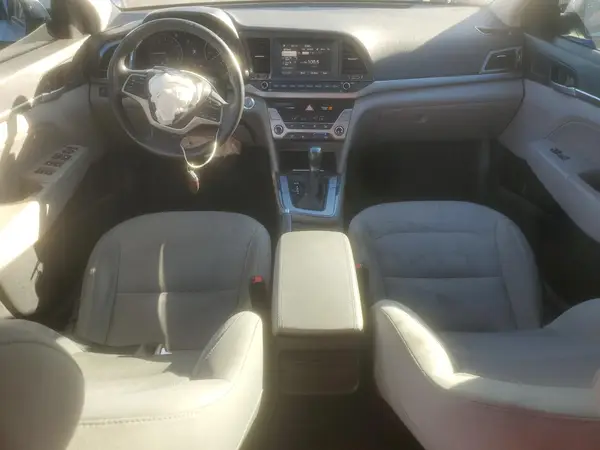 5NPD84LF0HH045844 2017 HYUNDAI ELANTRA - Image 8