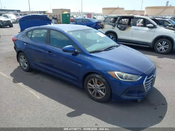 5NPD84LF0HH047111 2017 HYUNDAI ELANTRA - Image 1
