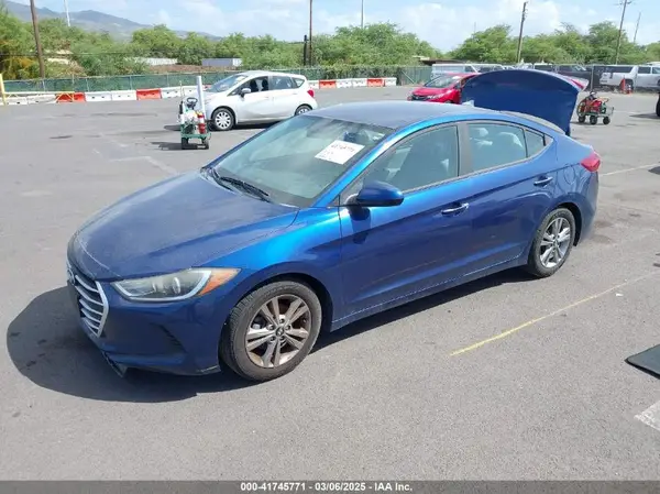 5NPD84LF0HH047111 2017 HYUNDAI ELANTRA - Image 2