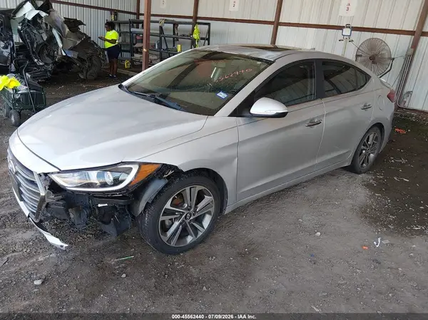 5NPD84LF0HH047481 2017 HYUNDAI ELANTRA - Image 2