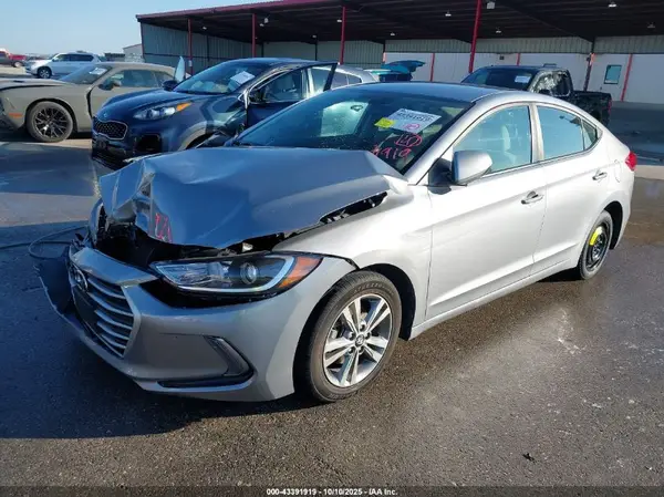 5NPD84LF0HH051594 2017 HYUNDAI ELANTRA - Image 2
