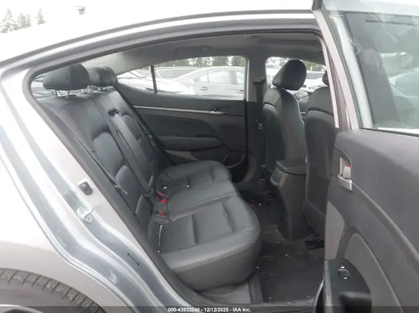 5NPD84LF0HH052129 2017 HYUNDAI ELANTRA - Image 8