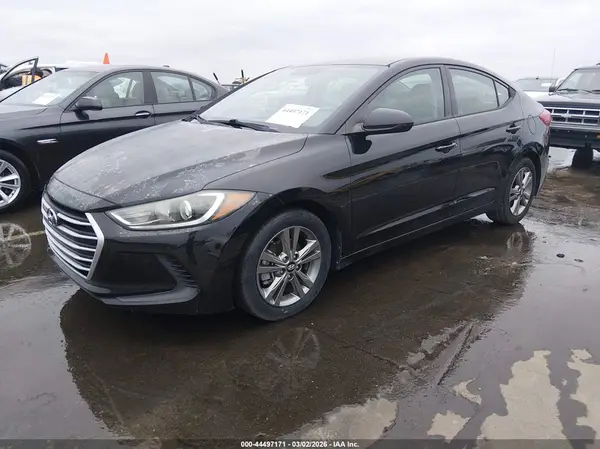 5NPD84LF0HH057007 2017 HYUNDAI ELANTRA - Image 2