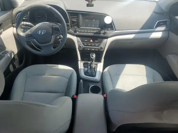 5NPD84LF0HH058142 2017 HYUNDAI ELANTRA - Image 8