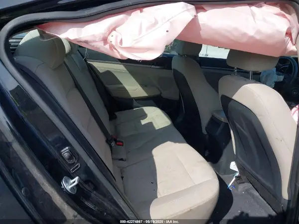 5NPD84LF0HH059226 2017 HYUNDAI ELANTRA - Image 8