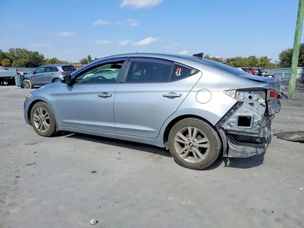 5NPD84LF0HH059324 2017 HYUNDAI ELANTRA - Image 2